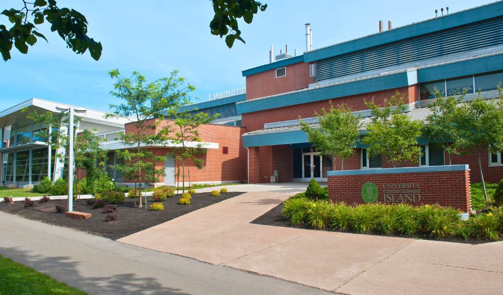 AVC expands access to Canadian Veterinary Students AVC Building